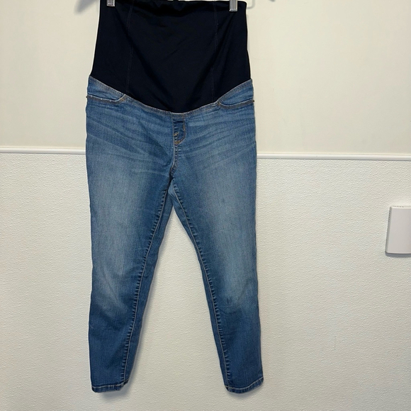 Isabel Maternity by Ingrid & Isabel Denim - Women's Isabel Maternity Jeans Size 6 Blue